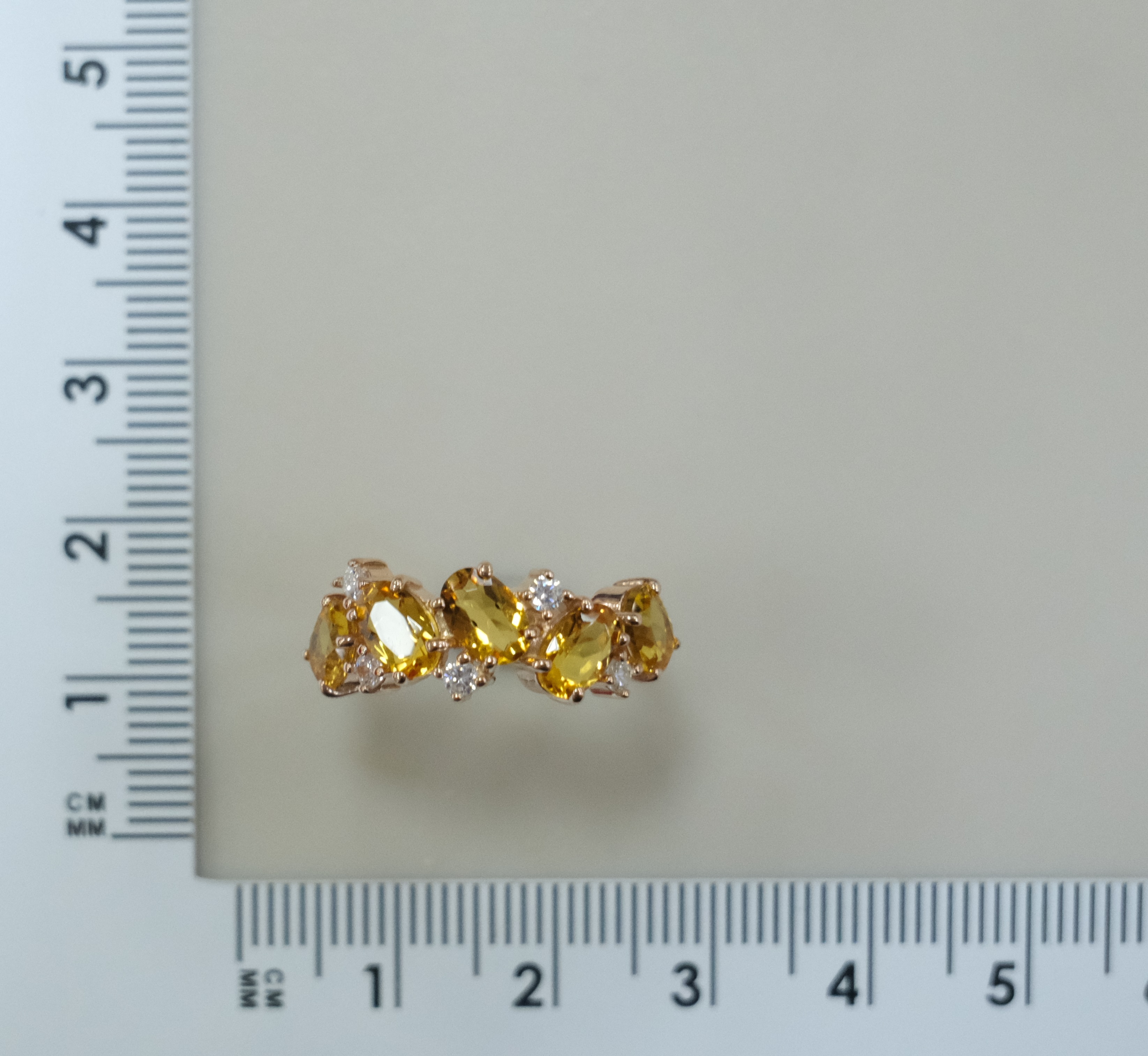 Серебряное кольцо с цитринами